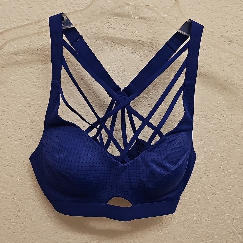 Victoria's Secret VSX Chic Strappy Sports Bra